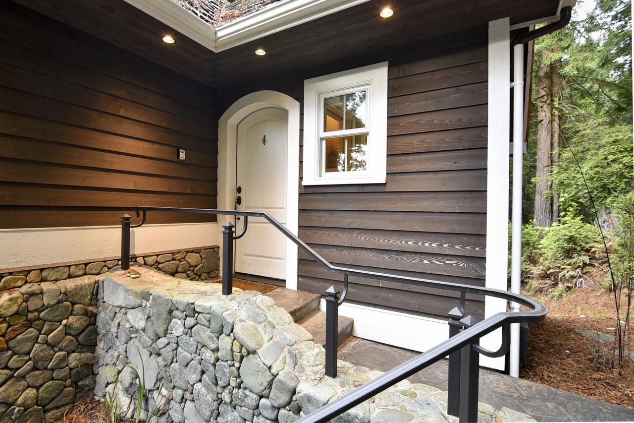 Serene Redwood Retreat Arcata Exterior photo